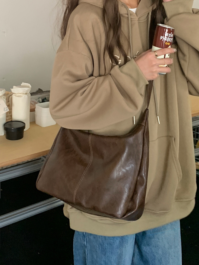 2026년 가을, 마이야르 스타일의 빈티지 토트백, 여 - Women Bags 2026 Trends 리뷰 및 가격